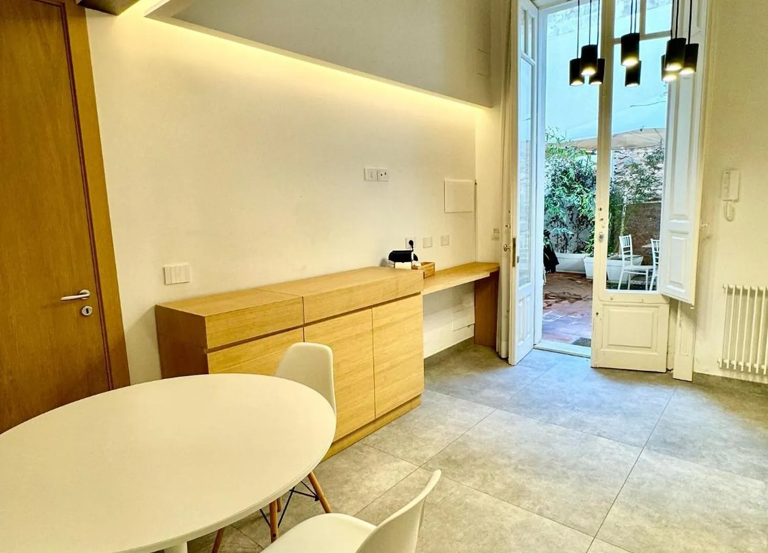 Cortile Nobile Luxury Suites Aeroporto di Catania Fontana Rossa
