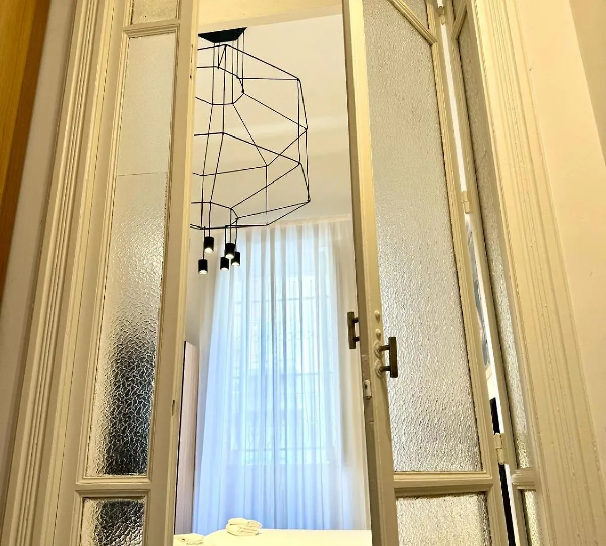 Cortile Nobile Luxury Suites Aeroporto di Catania Fontana Rossa Appartamento